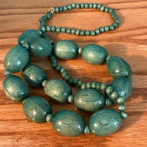 Balsa wood smooth Oval green bead necklace 30”